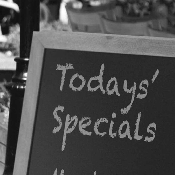 La gamme <br />signalétique & affichage  pour vos panneaux de signalisation